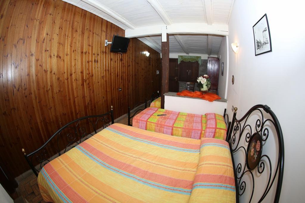 Agriturismo Monte Due Torri Genzano di Roma Ngoại thất bức ảnh