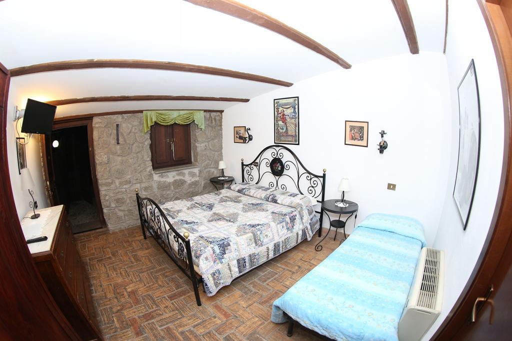 Agriturismo Monte Due Torri Genzano di Roma Ngoại thất bức ảnh