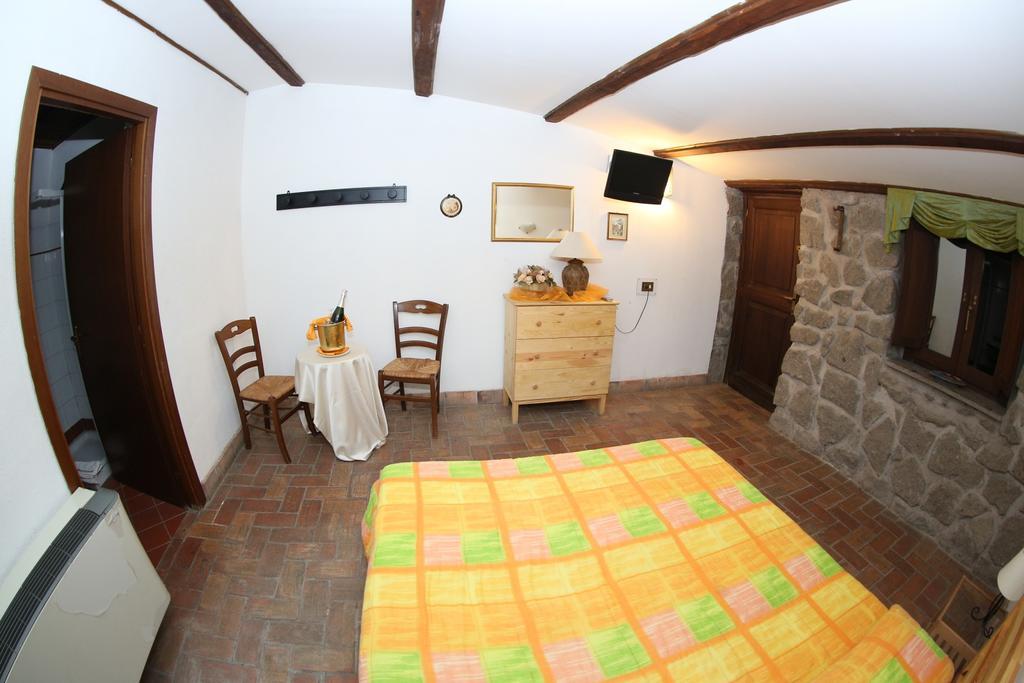 Agriturismo Monte Due Torri Genzano di Roma Ngoại thất bức ảnh